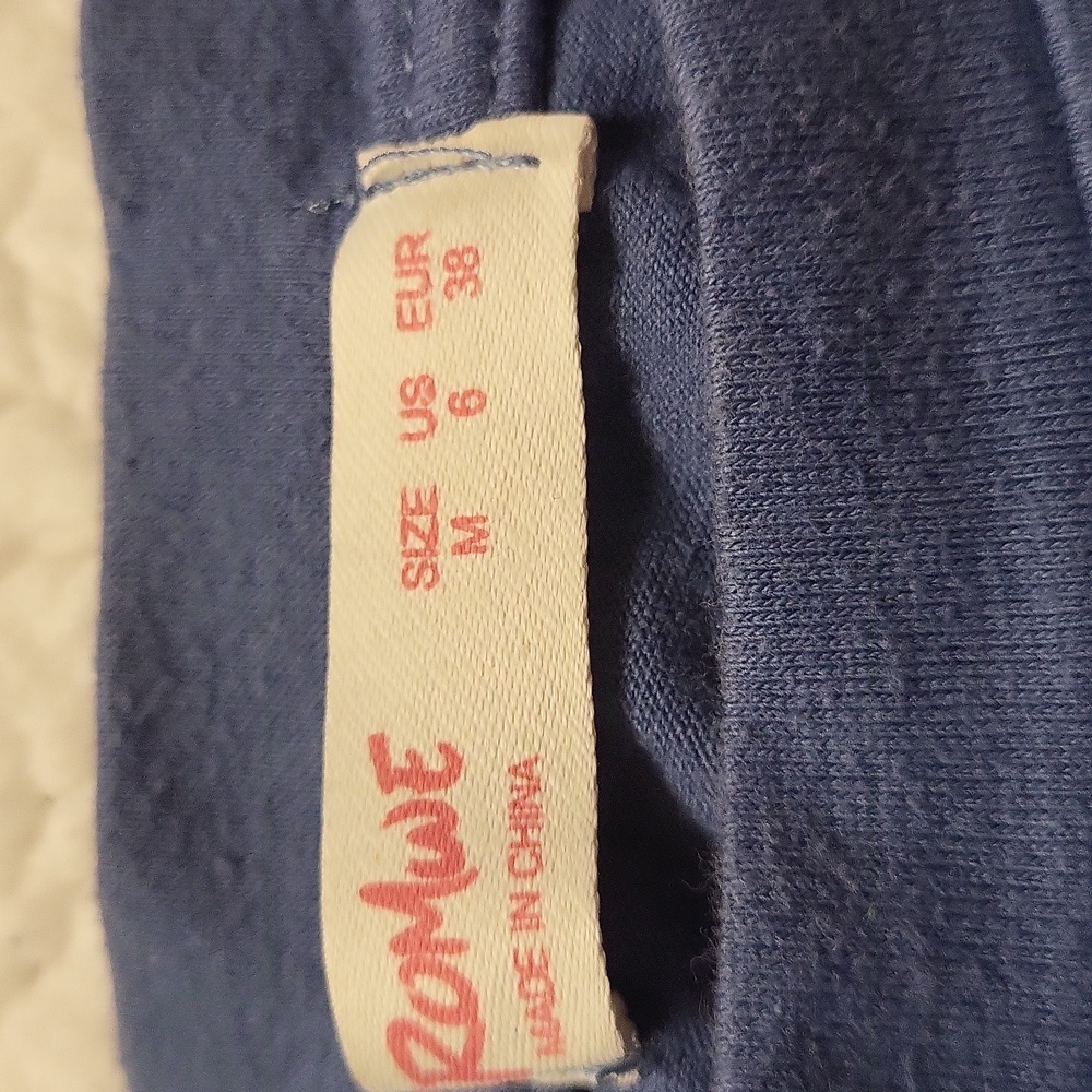 Romwe medium cropped top - Picture 2 of 3